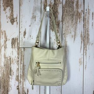 Stone Mountain, Cream Leather Shoulder Bag. Excellent used condition!